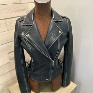 Gianni Bini Leather Moto Jacket s’use XS Navy Blue